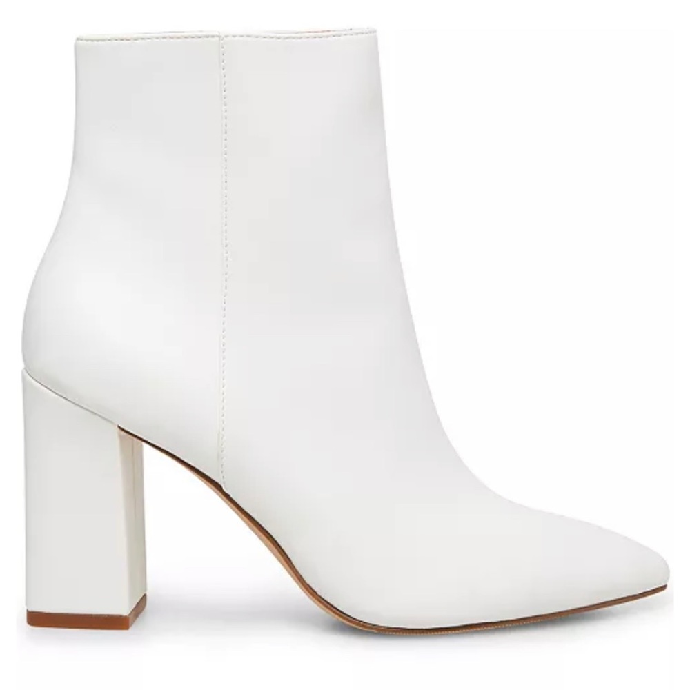 White Steve Madden ankle boots